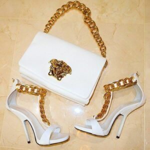 شنطه مع الكعب