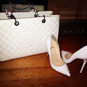 شنطه مع الكعب